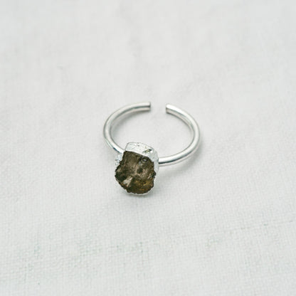Ripple Stone Ring (Herkimer Quartz)