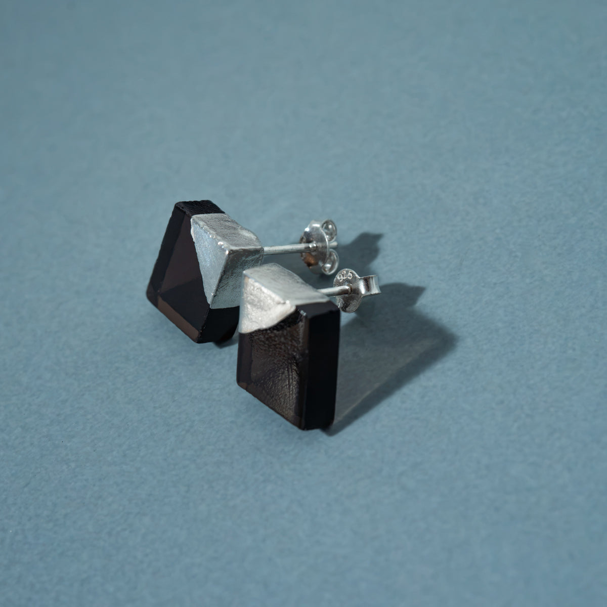 Mirror Pierce(Smoky Quartz)