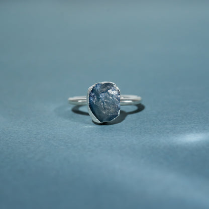 Ripple Stone Ring (Sapphire)