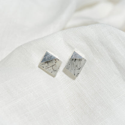 Mirror Pierce(Black Rutilated Quartz)