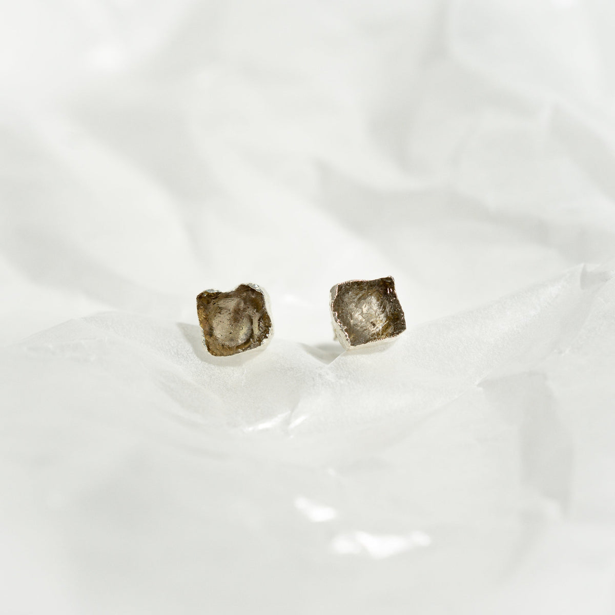 Ripple Stone Pierce(herkimer quartz)
