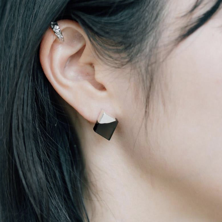 Mirror Pierce(Smoky Quartz)